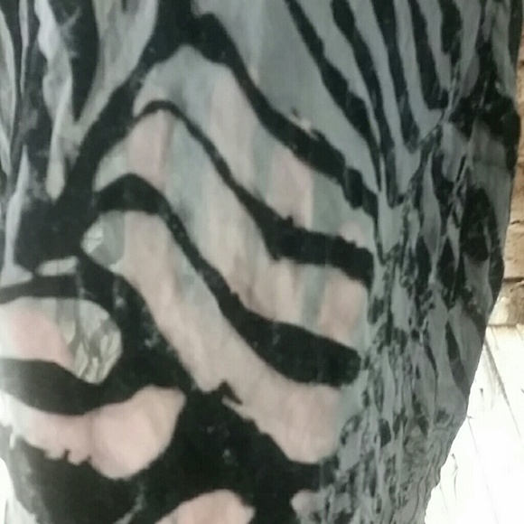 Victoria secret M silk blend animal sheer cover VTG - Picture 3 of 8